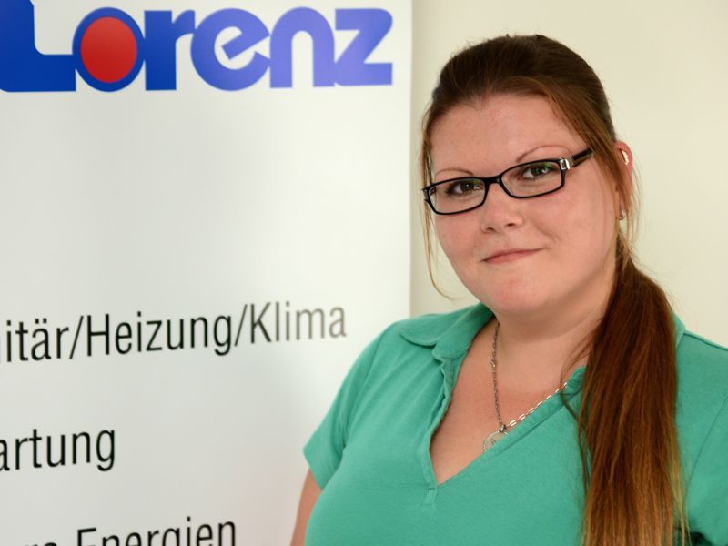 Dieses Bild zeigt Frau Nadine Emmrich.